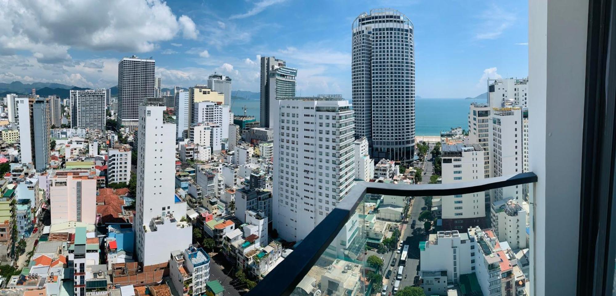 Virgo Hotel Nha Trang Exterior photo Skyline of Nha Trang