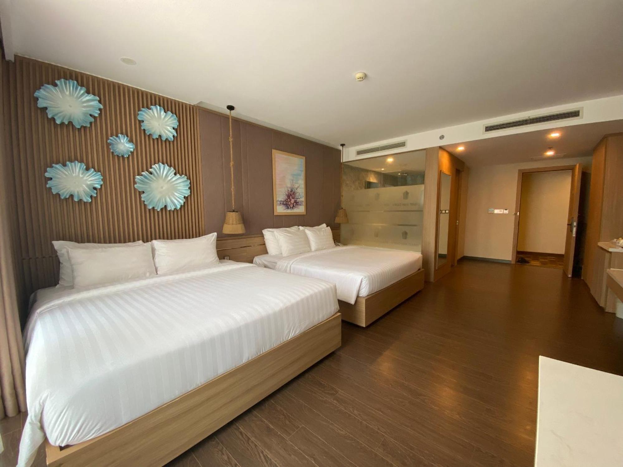 Virgo Hotel Nha Trang Exterior photo Deluxe Room